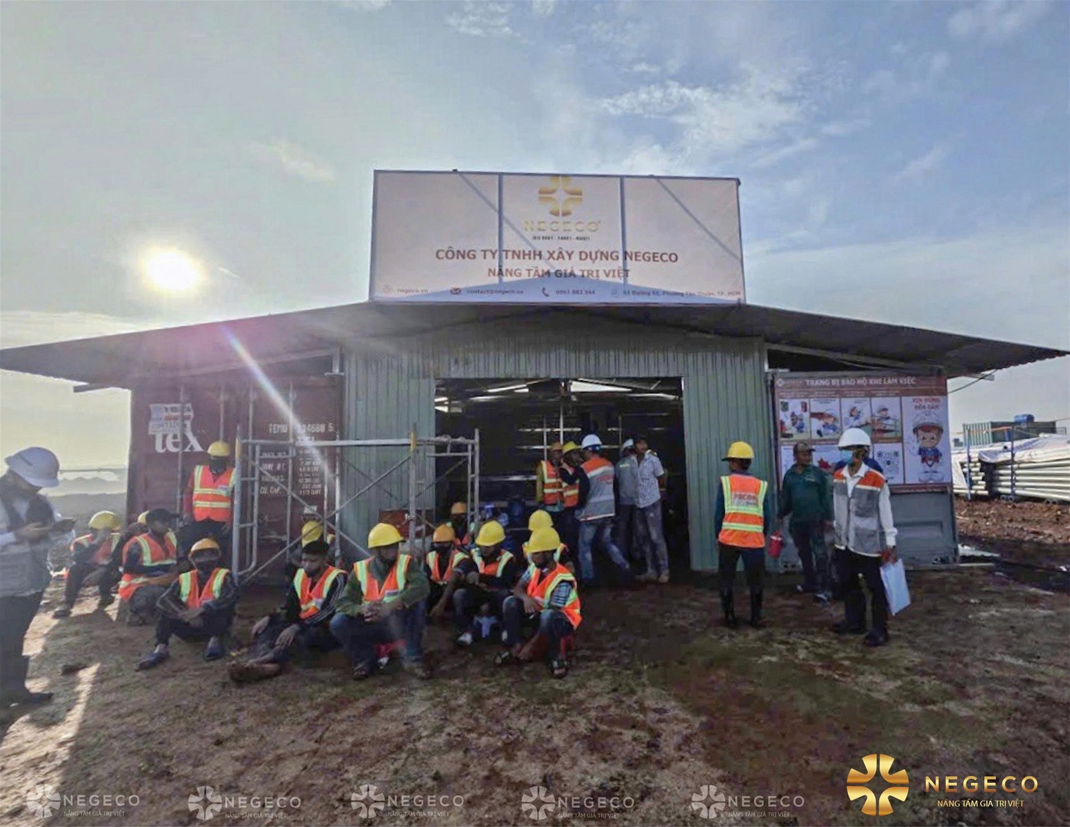 THI CÔNG NHÀ BẢO DƯỠNG MÁY BAY